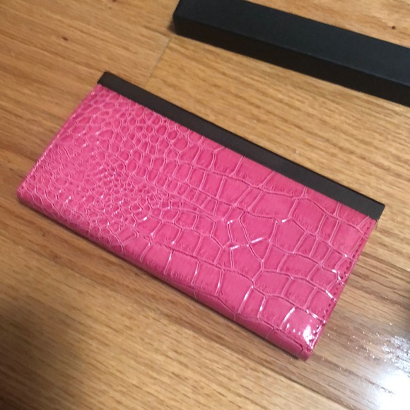 Wallet - Picture 3 of 5